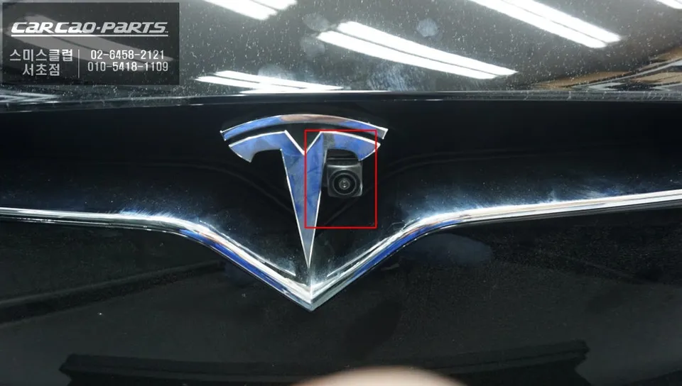 Tesla Model X surround view camera - Tesla Model X Surround View Camera Review — Enhanced Parking Safe photo 3