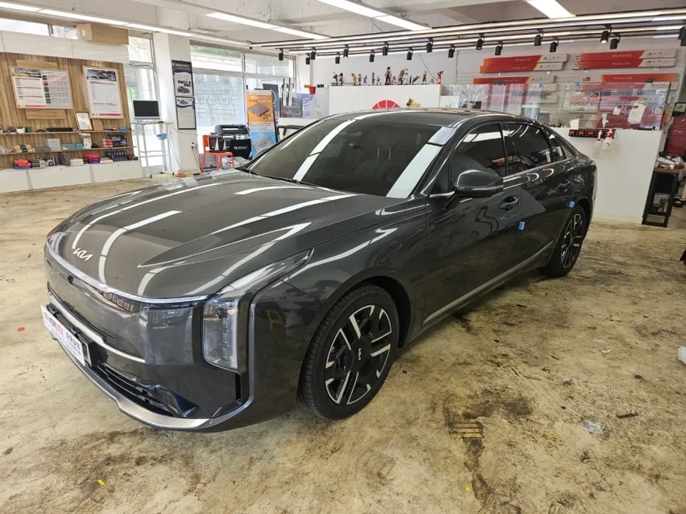 Kia K8のカーフィルム施工事例|費用目安・仕上がり 施工写真 3-1