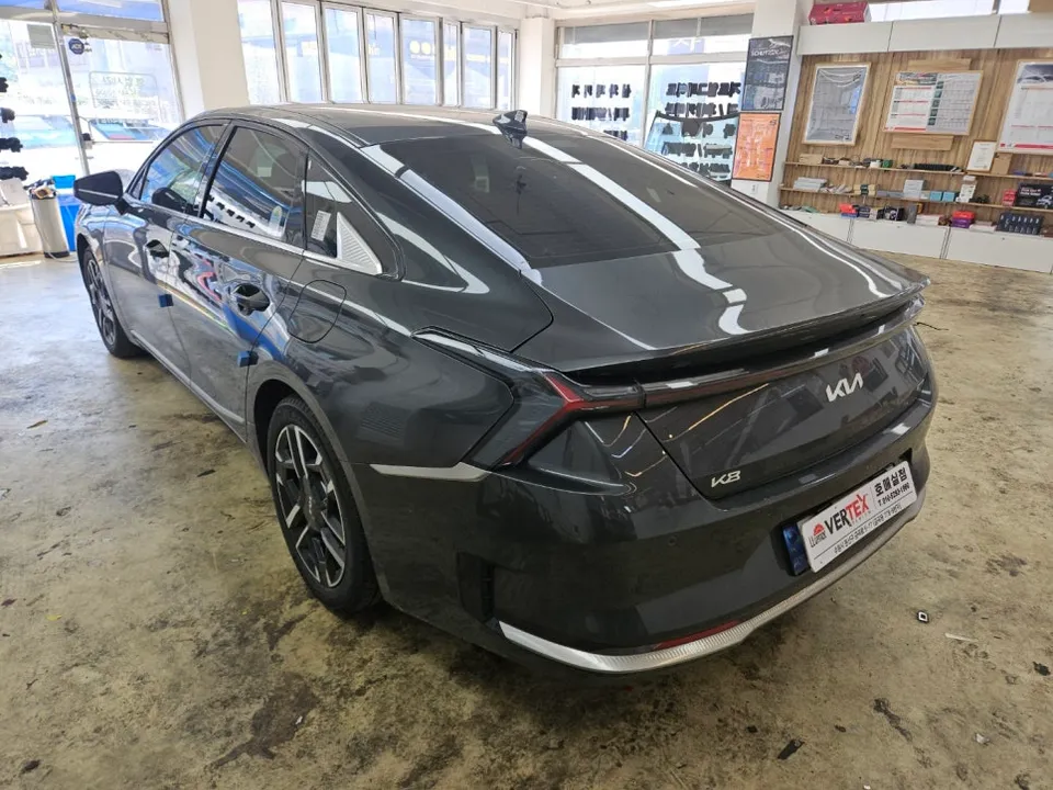 Kia K8のカーフィルム施工事例|費用目安・仕上がり 施工写真 1-2