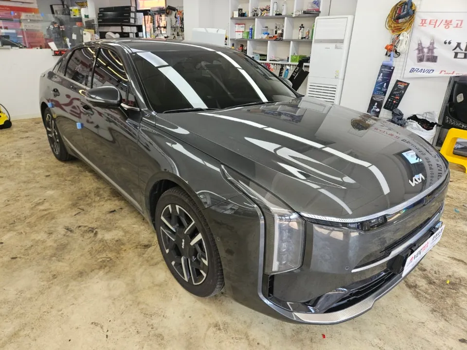 Kia K8のカーフィルム施工事例|費用目安・仕上がり 施工写真 1-3
