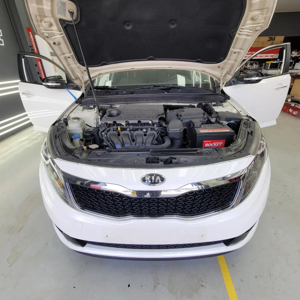 Kia K5のカーラッピング事例|費用目安・仕上がり 施工写真 3-3