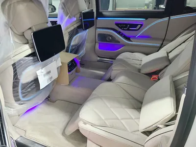Mercedes-Benz S-Class Maybachのガラスコーティング事例 施工写真 1-2