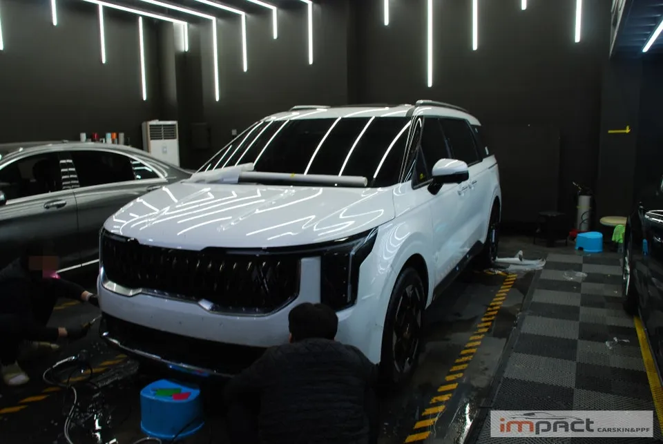 Kia Carnival 4th Gen PPF施工事例｜費用目安と仕上がり 施工写真 3-1