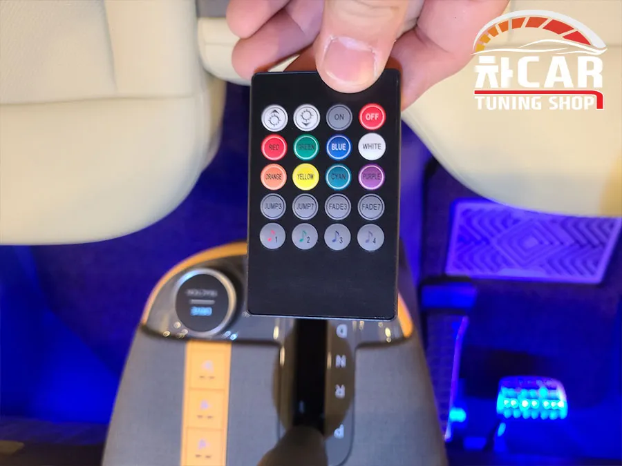 Hyundai Casper Ambient Lighting Review — Enhanced Interior Mood photo 8