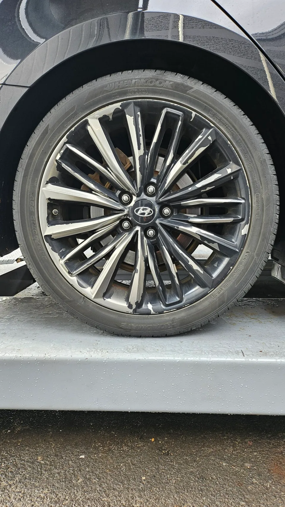 Hyundai Grandeur IG wheel repair review