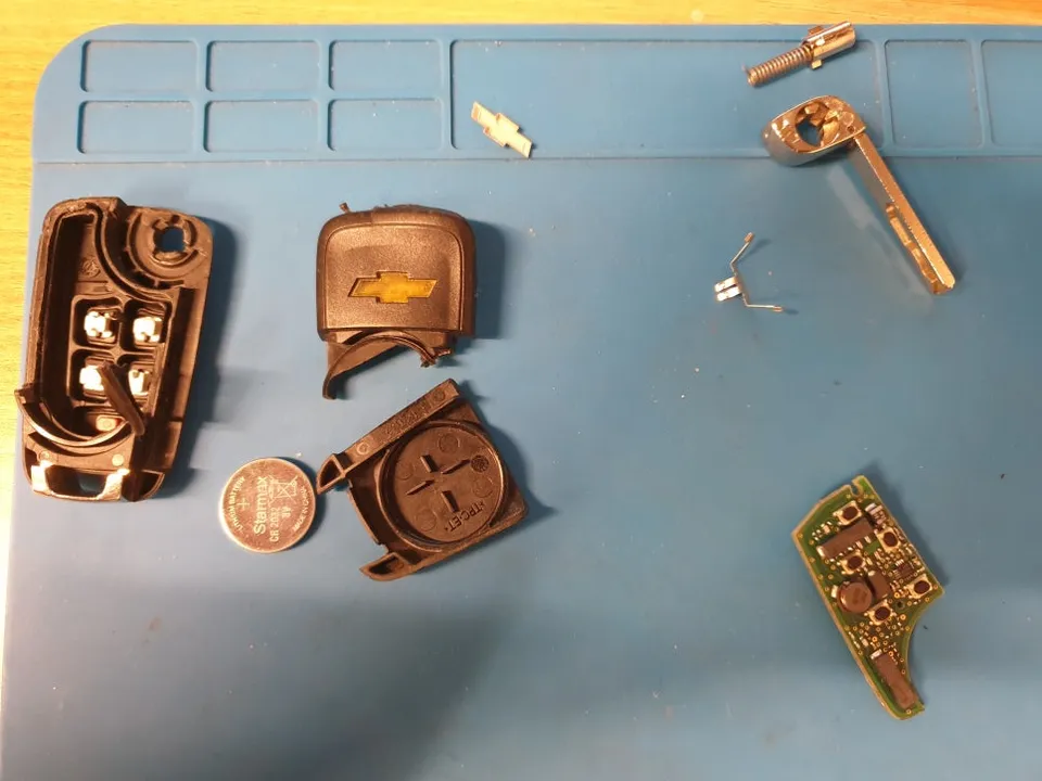 Chevrolet Impala oem options - Chevrolet Impala OEM Options Review: Smart Key Upgrade photo 4