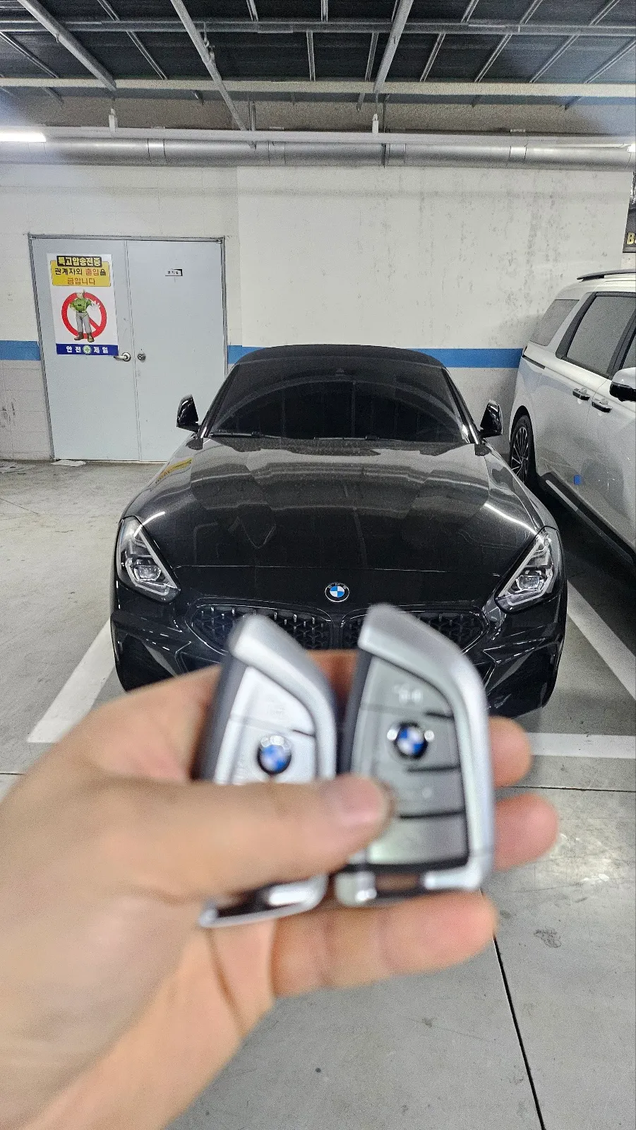 BMW Z4 oem options - BMW Z4 OEM Options Review: Smart Key Upgrade photo 4
