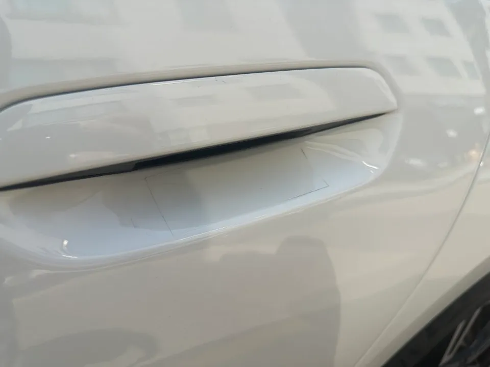 BMW 5 Series G60 PPF施工事例：費用目安と仕上がり 施工写真 1-2