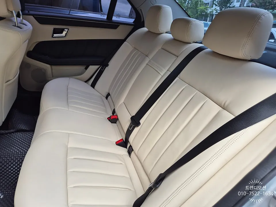 Mercedes-Benz E-Class W212 interior customization - Mercedes-Benz E-Class W212 Interior Customization Review photo 4