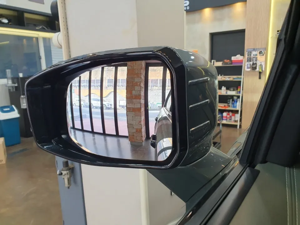 SsangYong Torres oem options - SsangYong Torres OEM Options Review: Auto Mirror Down Cost photo 4