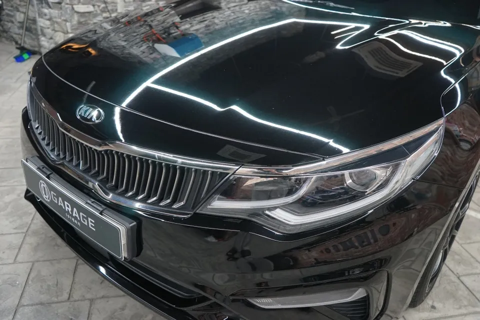 Kia K5 vinyl wrap - Kia K5 Vinyl Wrap Review: All-Black Chrome Delete Transformation photo 6