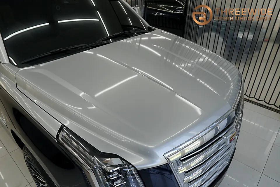 Cadillac Escaladeのカーラッピング事例|費用目安・仕上がり 施工写真 1-2