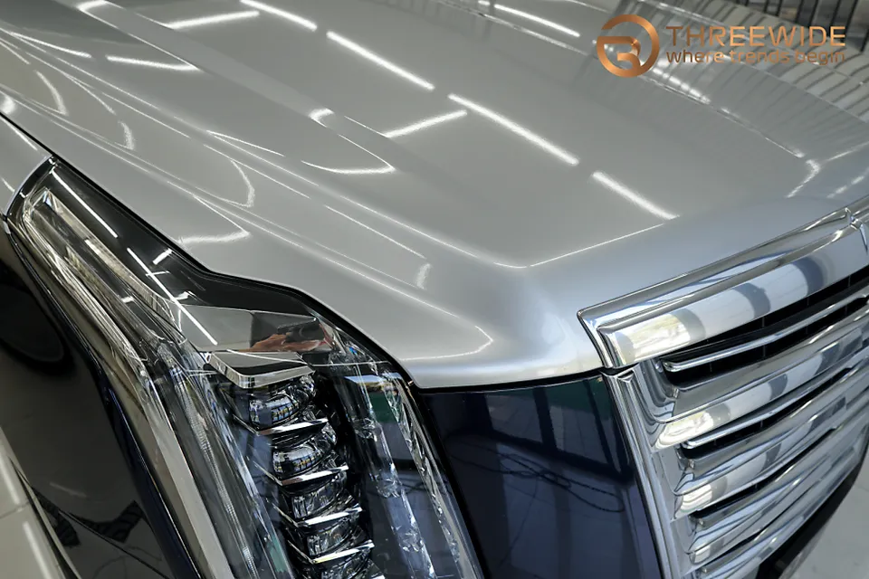 Cadillac Escaladeのカーラッピング事例|費用目安・仕上がり 施工写真 2-2