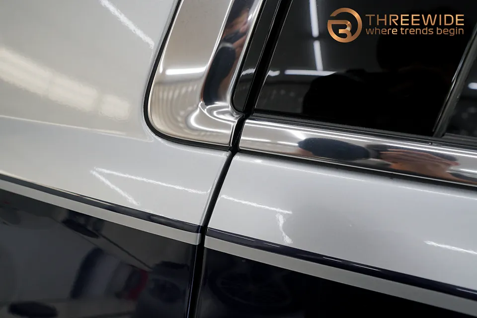 Cadillac Escaladeのカーラッピング事例|費用目安・仕上がり 施工写真 2-3