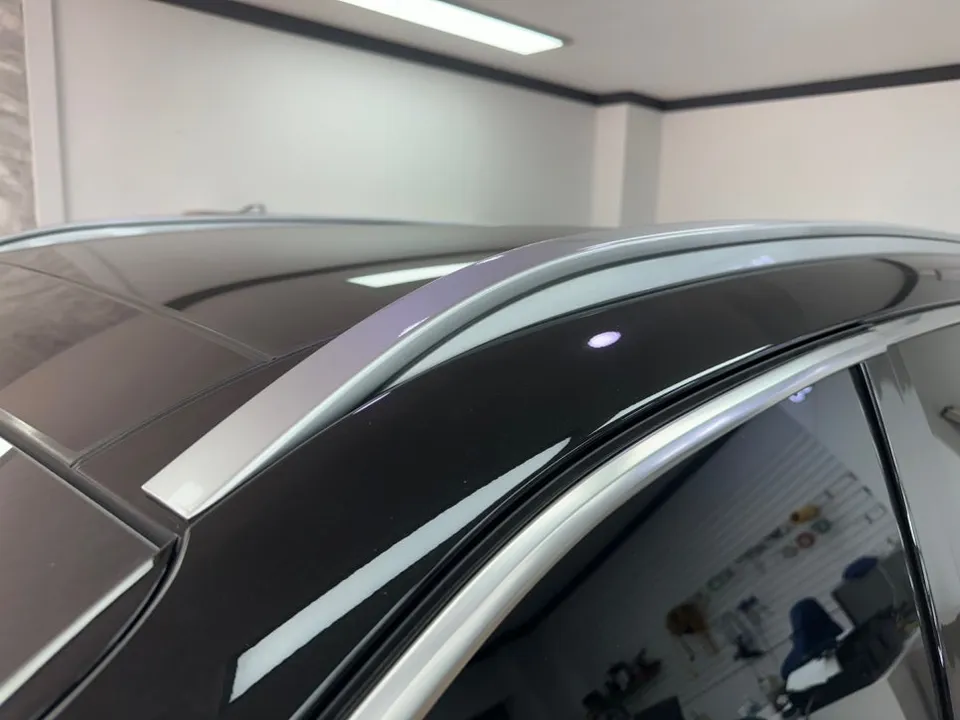 Kia Sorento MQ4 vinyl wrap - Kia Sorento MQ4 Vinyl Wrap Review: All-Black Gravity Look photo 3