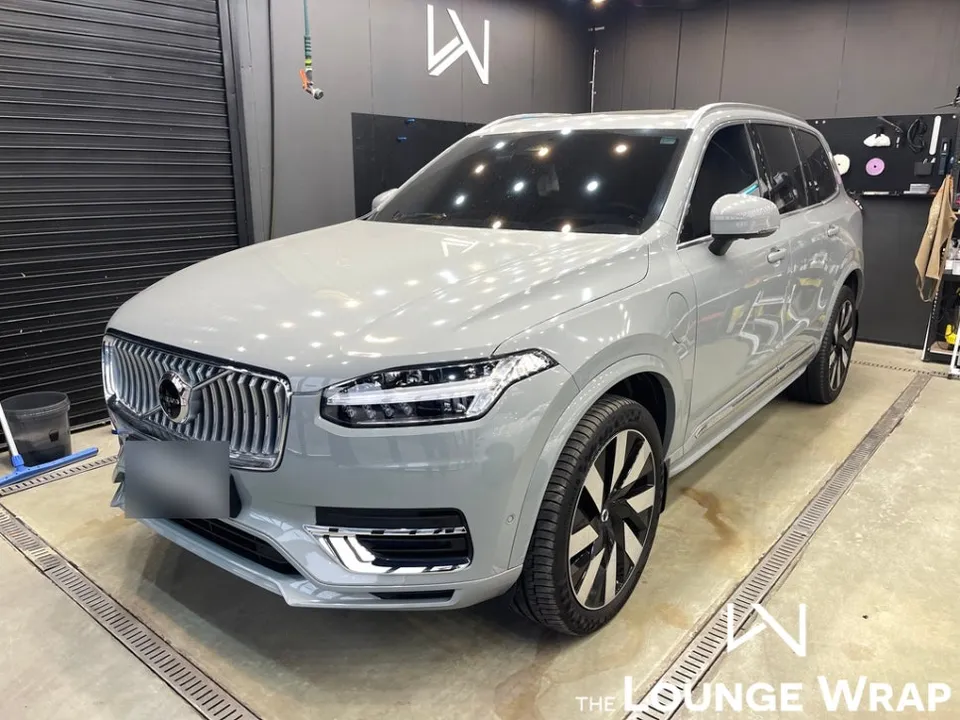 Volvo XC60のPPF施工事例|保険適用と仕上がり 施工写真 4-1