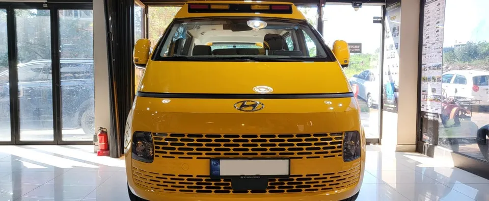 Hyundai Staria wide angle mirror installation result