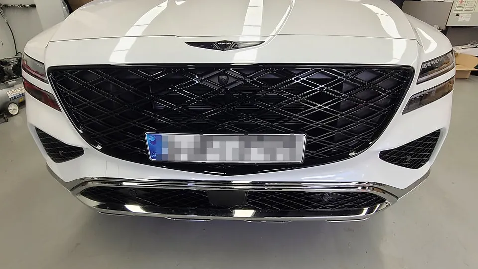 Genesis GV80 body kit - Genesis GV80 Black Grille Upgrade Review — Enhanced Luxury photo 4