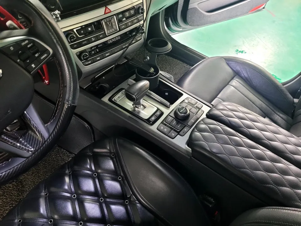 Genesis G80 DH OEM Options & Factory Upgrades Review photo 2