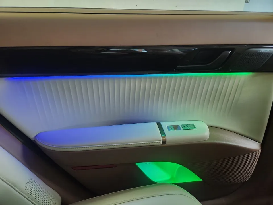 Hyundai Grandeur GN7 ambient lighting - Hyundai Grandeur GN7 Ambient Lighting Review — Cost & Results photo 5