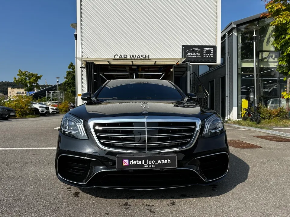 Mercedes-Benz S-Classのガラスコーティング事例 施工写真 4-2