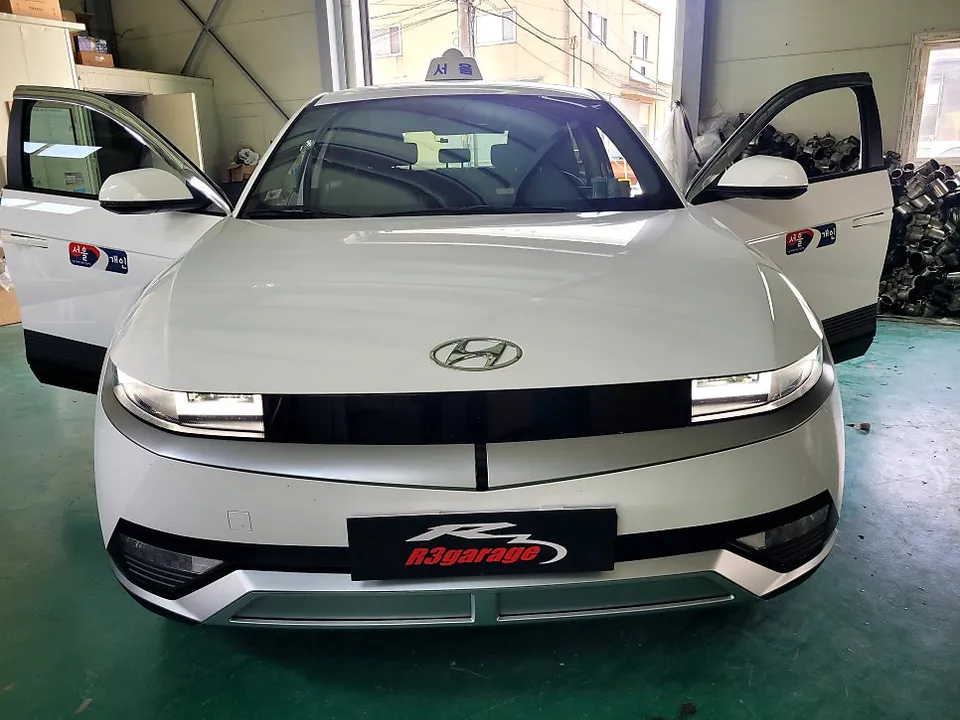 Hyundai IONIQ 5 Car Service Review — Seamless Navigation Integrat