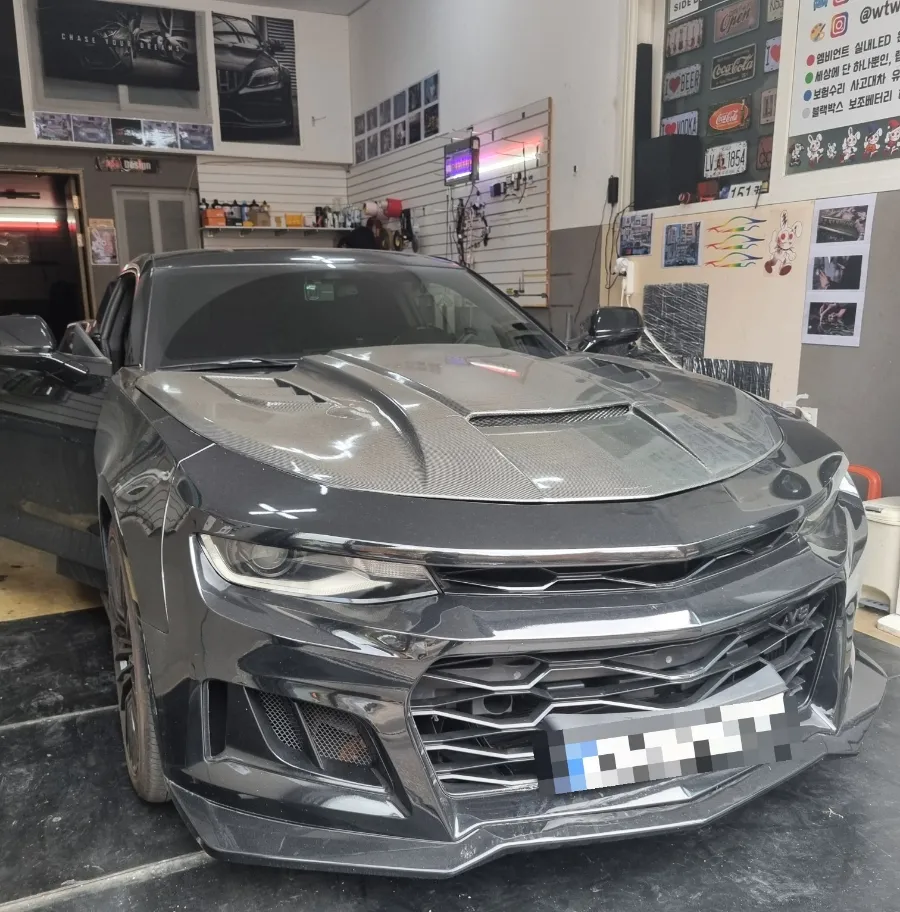 Chevrolet Camaro ambient lighting installation result