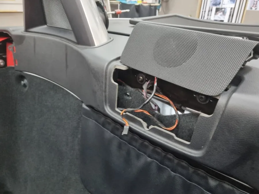 Mercedes-Benz SLK Ambient Lighting Review: Cost & Results photo 2