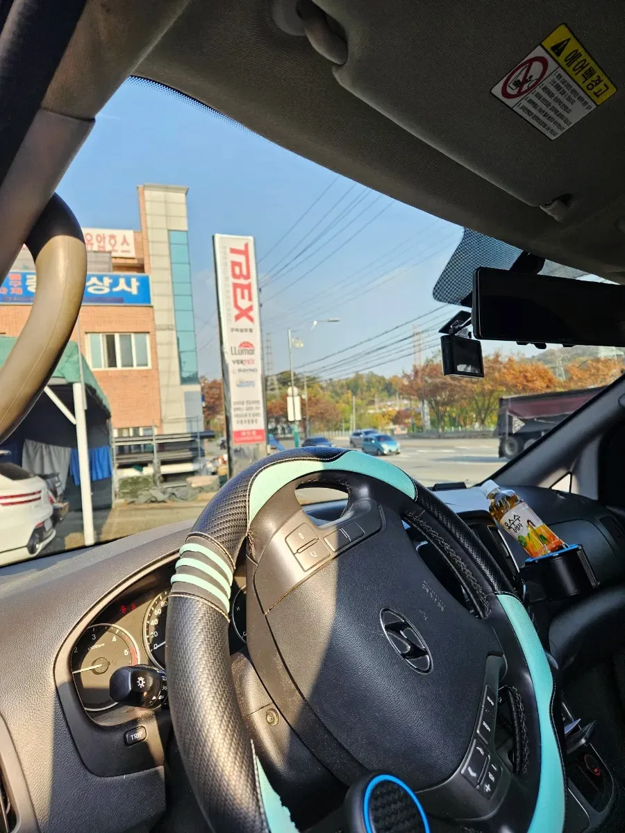 Hyundaiのカーフィルム施工事例 施工写真 3-2