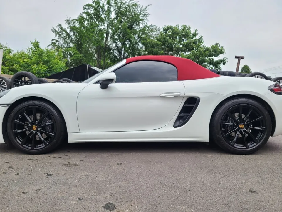 Porsche Boxsterのホイールリペア・塗装事例 施工写真 1-3