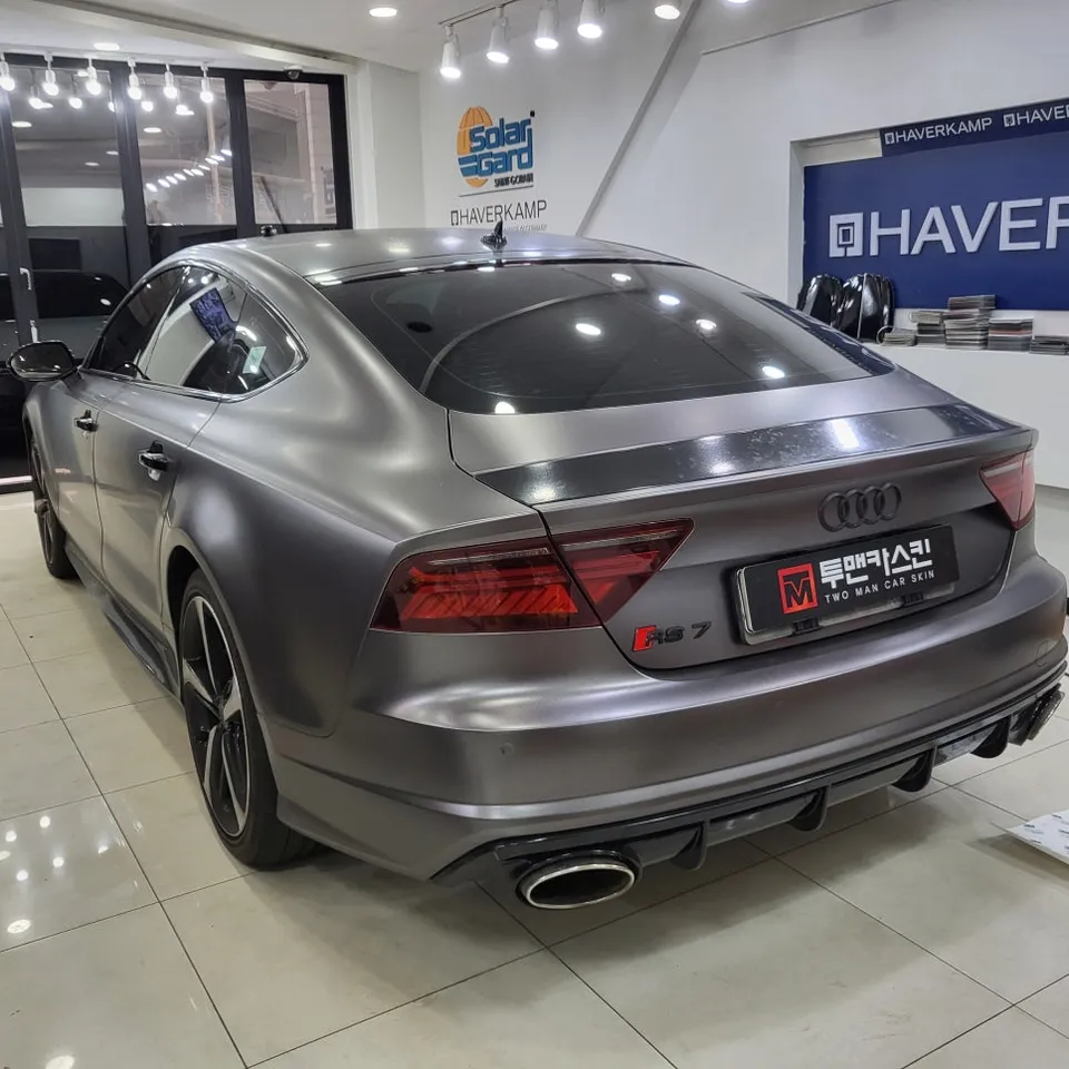 Audi A7のカーラッピング事例|費用目安・仕上がり 施工写真 3-1