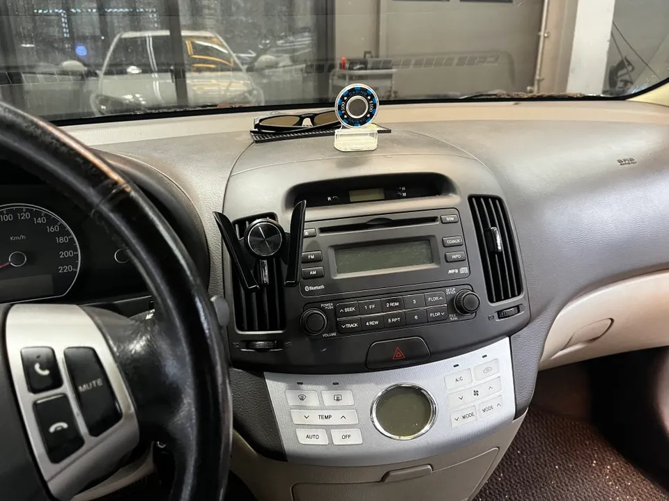 Hyundai Elantra oem options - Hyundai Elantra OEM Options Review: Cost & Results photo 3