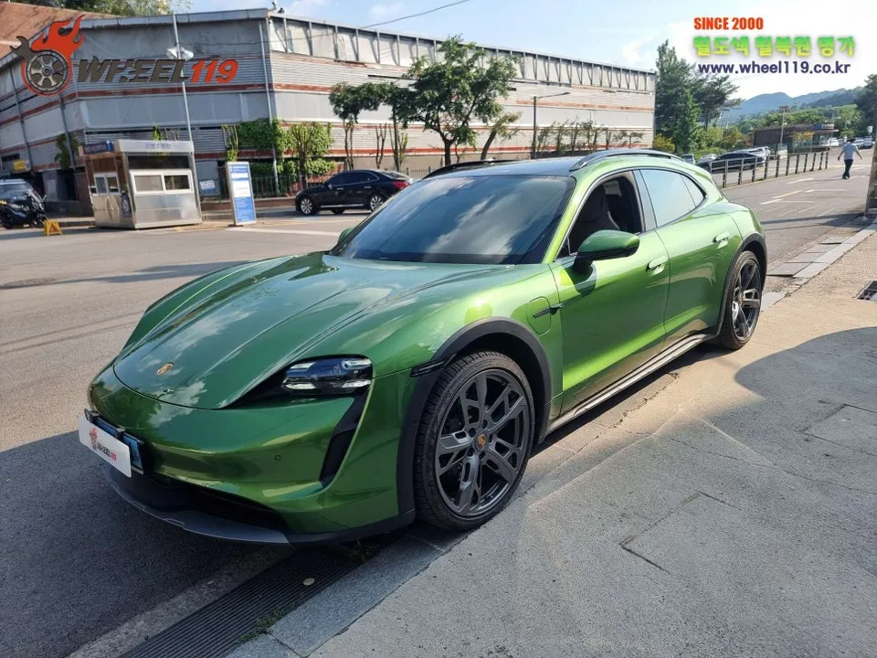 Porsche Taycan Wheel Repair Review — Curb Rash Flawlessly Restore After