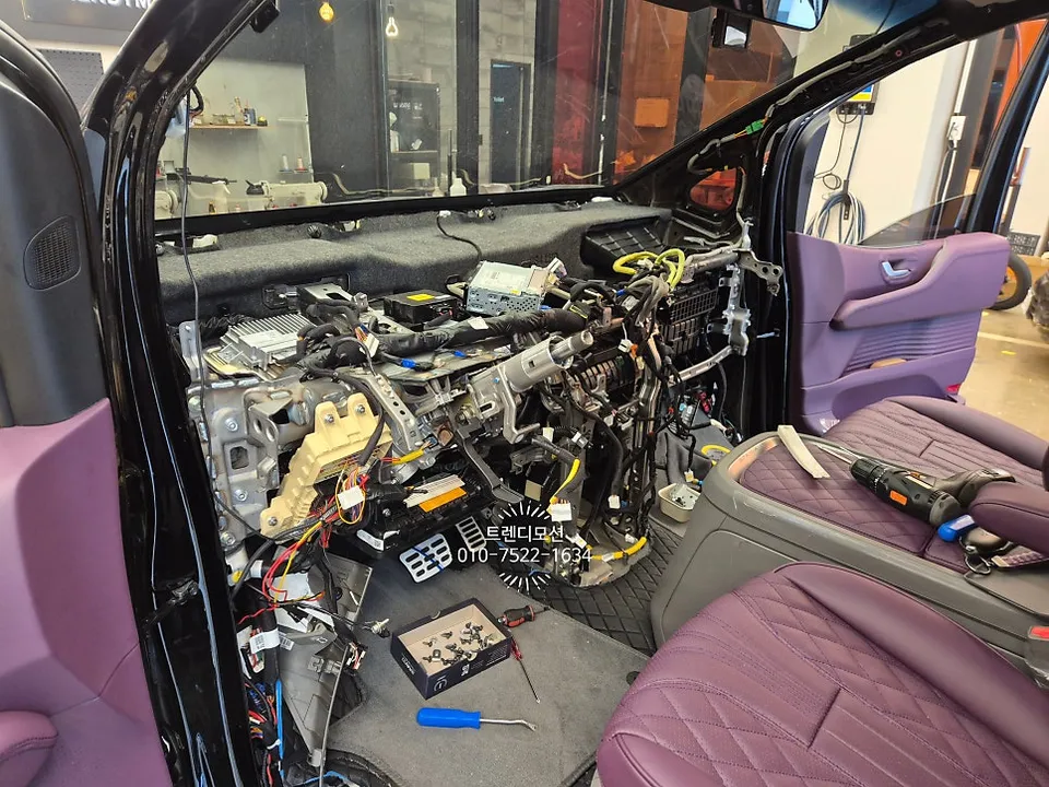 Hyundai Staria Interior Customization Review: Cost & Results photo 2