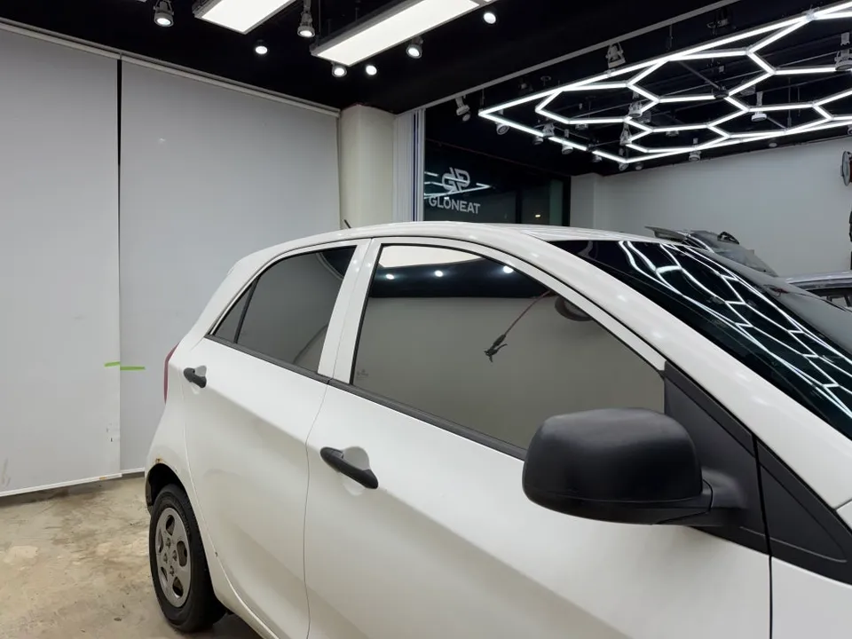 Kia Morningのカーフィルム施工事例|費用目安と仕上がり 施工写真 2-3