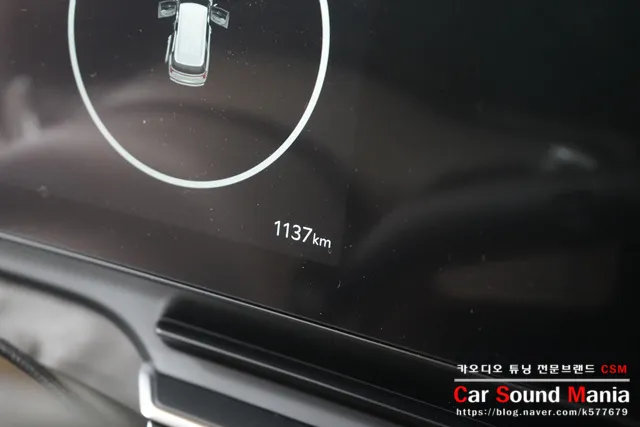 Kia Carnival KA4のカーオーディオ施工事例 施工写真 3-1