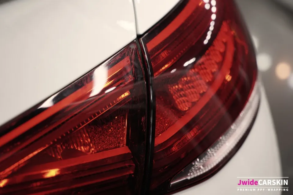Mercedes-Benz CLS300D C257 ppf - Mercedes-Benz CLS300D C257 PPF Review — UV Protection & Smoked Lo photo 4