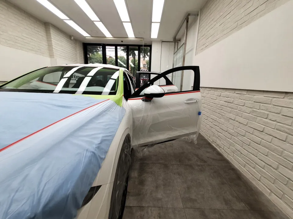 Kia K5 カーフィルム施工事例|断熱・スモークフィルムの費用目安 施工写真 2-2