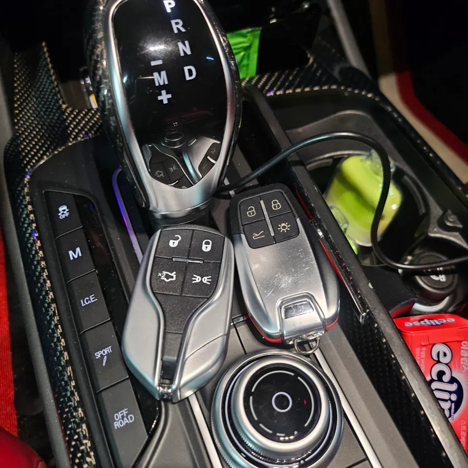 Maserati Levante oem options installation result