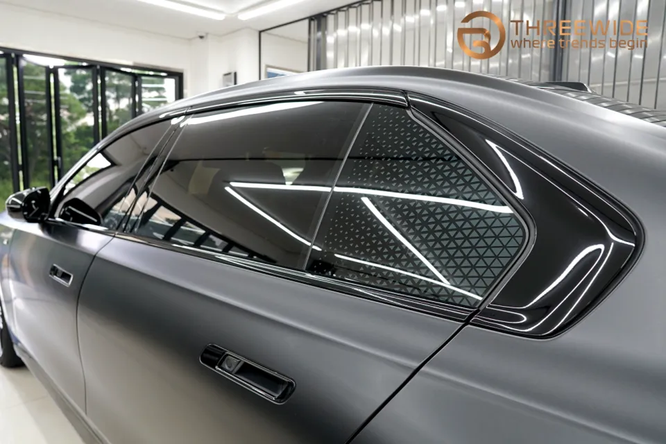 BMW i7 PPF施工事例|無光ブラックとクロームdelete 施工写真 2-1