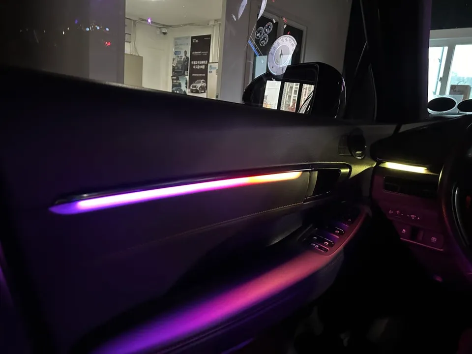 Hyundai Sonata DN8 Ambient Lighting Review: Cost & Results photo 2