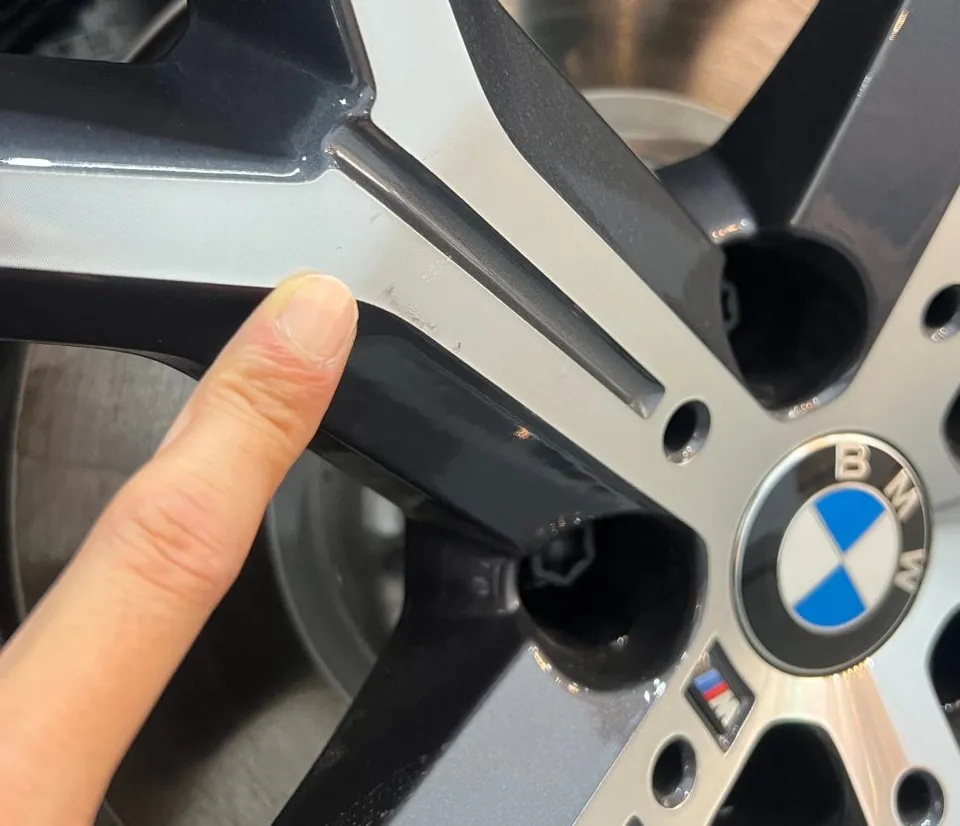 BMW X5のPPF施工事例｜費用目安と仕上がり 施工写真 1-3