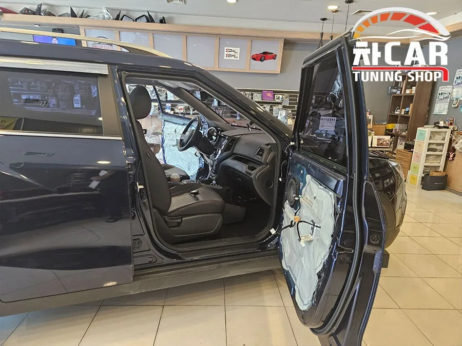 SsangYong Tivoli Air oem options - SsangYong Tivoli Air Blind Spot Detection Install Review photo 3