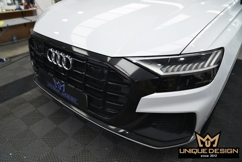 Audi Q8のガラスコーティング事例｜費用目安・仕上がり 施工写真 2-1