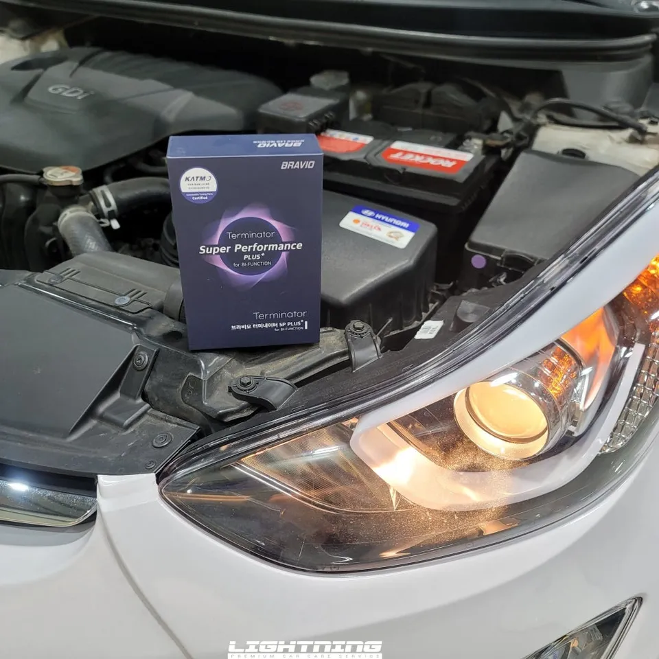 Hyundai Elantraのカーフィルム施工事例｜費用目安・仕上がり 施工写真 2-1