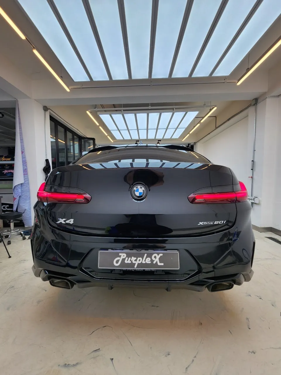 BMW X4 PPF施工事例｜費用目安と仕上がり 施工写真 2-1