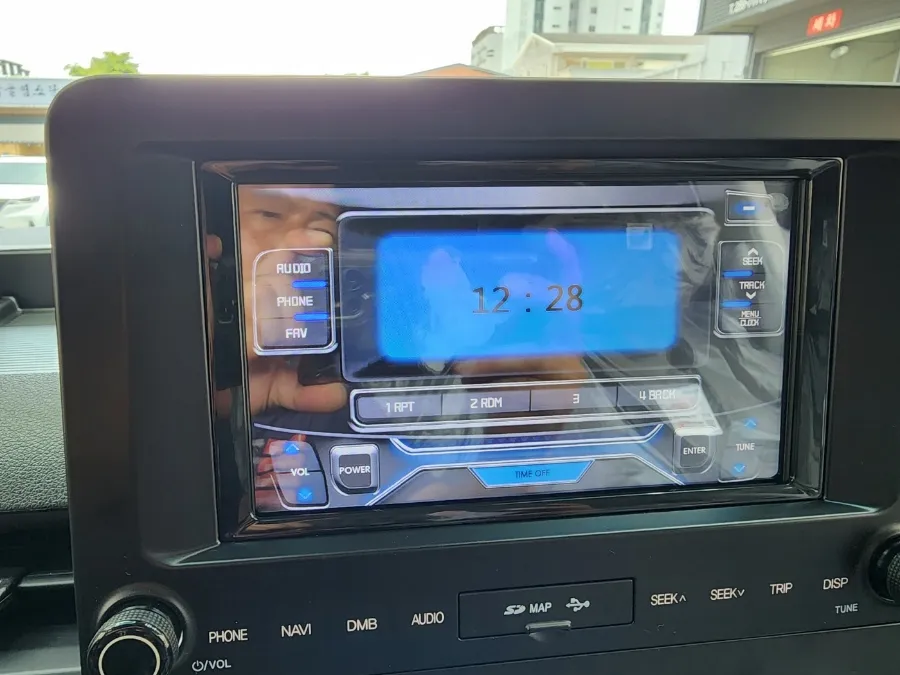 Hyundai Staria oem options - Hyundai Staria Navigation Retrofit Review — Cost & Results photo 3