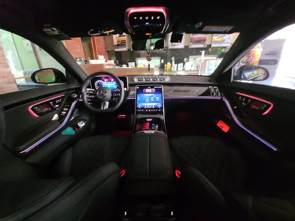 Mercedes-Benz S-Class W223 ambient lighting - Mercedes-Benz S-Class W223 Ambient Lighting Review — Cost photo 4