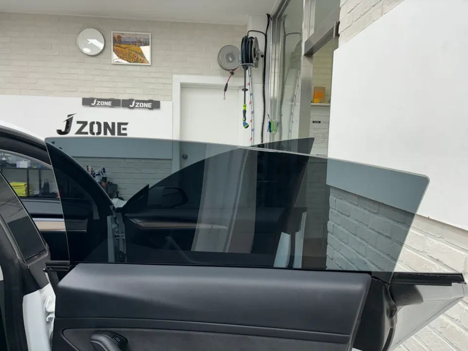 Tesla Model 3 PPF施工事例｜費用目安と仕上がり 施工写真 4-2