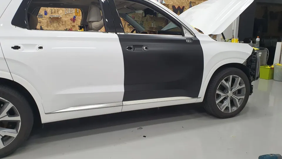 Hyundai Palisade PPF施工事例｜サテンブラックの仕上がり 施工写真 1-2
